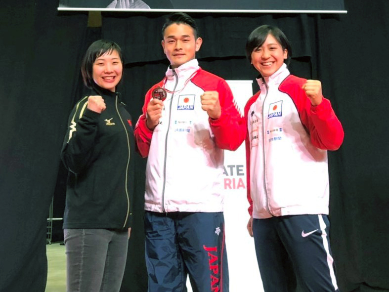 西濃運輸空手道部　田中さん、北山さん、深澤さん